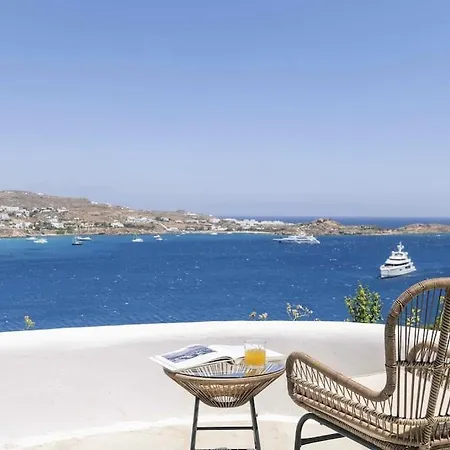 Serenity Psarou Mykonos فيلة