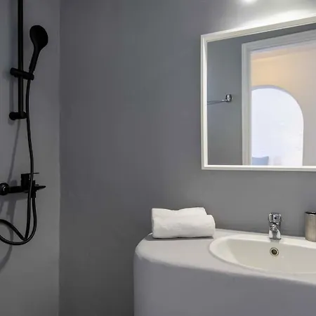 Serenity Psarou Mykonos * بسارو