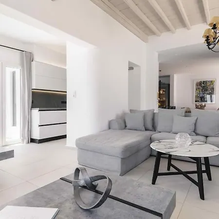 Serenity Psarou Mykonos بسارو